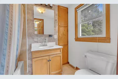 1813  Washington Ave #1817, Sheboygan, WI 53081 - Photo 11