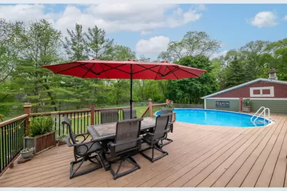 N29W29951  Shel-Mar Dr, Delafield, WI 53072 - Photo 9