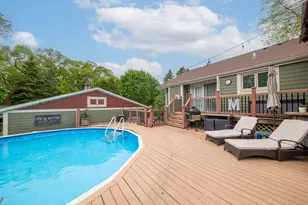 N29W29951 Shel-Mar Dr, Delafield, WI 53072 - Photo 9