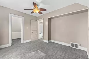 1815 Marquette St, Racine, WI 53402 - Photo 15