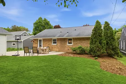 W62N321  Hanover Ave, Cedarburg, WI 53012 - Photo 33
