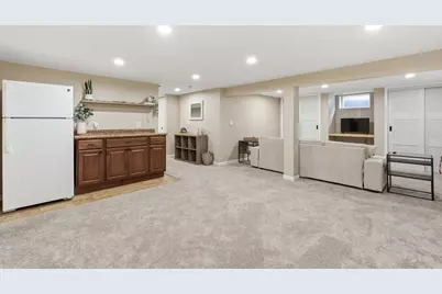 W62N321  Hanover Ave, Cedarburg, WI 53012 - Photo 29