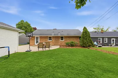 W62N321  Hanover Ave, Cedarburg, WI 53012 - Photo 35