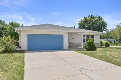7360 W Brunn Dr, Franklin, WI 53132 - Photo 49