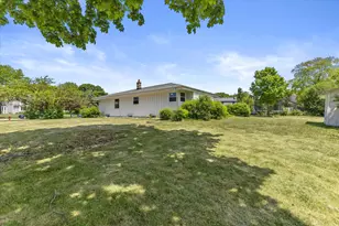7360 W Brunn Dr, Franklin, WI 53132 - Photo 33