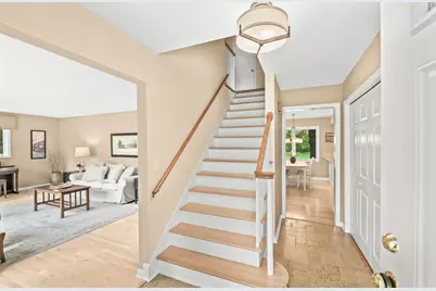 12955  Dunwoody Dr, Elm Grove, WI 53122 - Photo 5