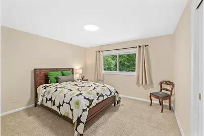 12955  Dunwoody Dr, Elm Grove, WI 53122 - Photo 25