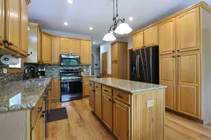 25305 Runyard Way, Salem, WI 53179 - Photo 9