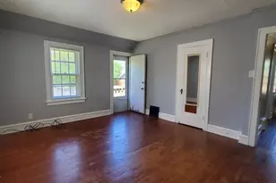 3385 N 37th St, Milwaukee, WI 53216 - Photo 9