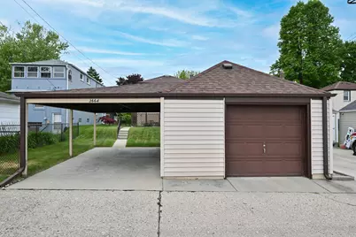 3664 S Whitnall Ave, Milwaukee, WI 53207 - Photo 31