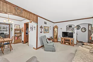 3664 S Whitnall Ave, Milwaukee, WI 53207 - Photo 3
