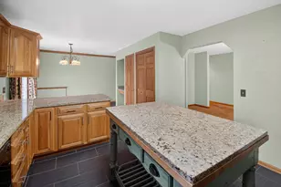 9934 28th Ave, Pleasant Prairie, WI 53158 - Photo 11