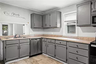 716 St James St, La Crosse, WI 54603 - Photo 15
