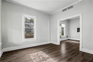 716 St James St, La Crosse, WI 54603 - Photo 5