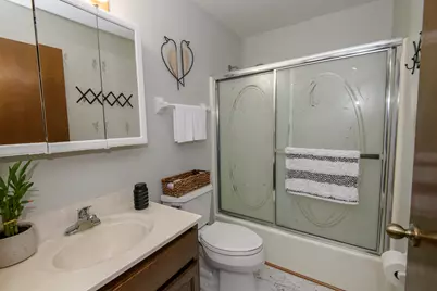 1618 S 115th Unit 302 Ct, West Allis, WI 53214 - Photo 19