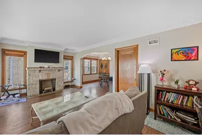 2613 N 62nd St, Wauwatosa, WI 53213 - Photo 3