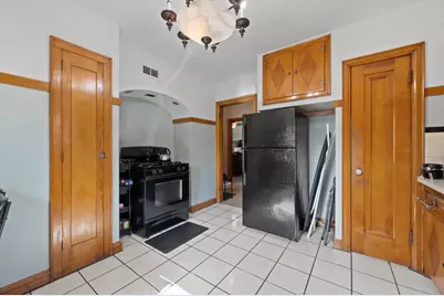 2613 N 62nd St, Wauwatosa, WI 53213 - Photo 17