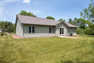 1255  Westwood Dr, Grafton, WI 53024 - Photo 25