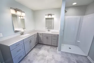 1255  Westwood Dr, Grafton, WI 53024 - Photo 13