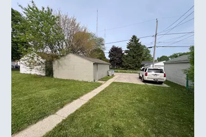 5076 N 20th St, Milwaukee, WI 53209 - Photo 15