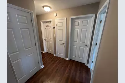 5076 N 20th St, Milwaukee, WI 53209 - Photo 9