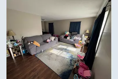 5076 N 20th St, Milwaukee, WI 53209 - Photo 7