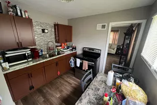 5279 N 44th St, Milwaukee, WI 53218 - Photo 7
