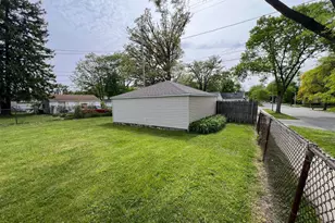5279 N 44th St, Milwaukee, WI 53218 - Photo 3
