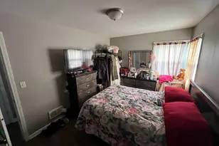 5279 N 44th St, Milwaukee, WI 53218 - Photo 9