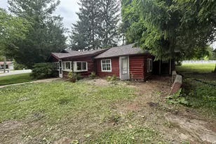 803 E Lisbon Rd, Oconomowoc, WI 53066 - Photo 1