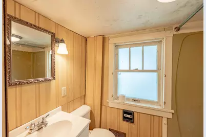 803 E Lisbon Rd, Oconomowoc, WI 53066 - Photo 9