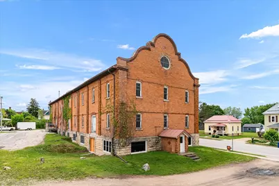 504 E Decker St, Viroqua, WI 54665 - Photo 55