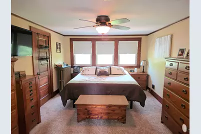 26211 W Loomis Rd, Racine, WI 53185 - Photo 35