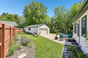 5404 N Mohawk Ave, Glendale, WI 53217 - Photo 37