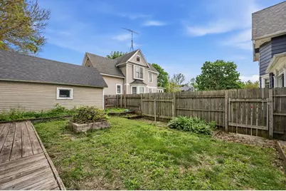 507  Parish St, Delavan, WI 53115 - Photo 27