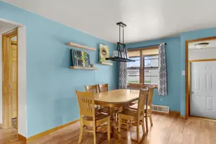 611 S 32nd St, Manitowoc, WI 54220 - Photo 9