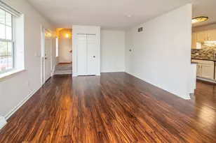 1023 Chandler Ln, Sun Prairie, WI 53590 - Photo 5