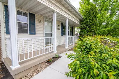 1023  Chandler Ln, Sun Prairie, WI 53590 - Photo 3