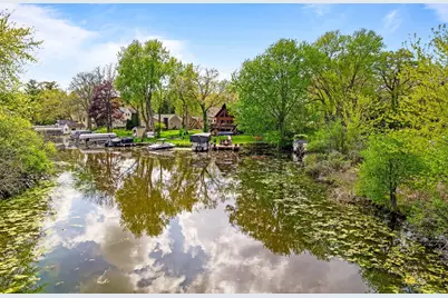 3024  Nagawicka Ave, Delafield, WI 53018 - Photo 65
