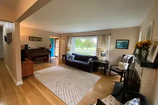 2936 N 86th St, Milwaukee, WI 53222 - Photo 3