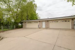 N8154 Lange Ln, Watertown, WI 53094 - Photo 5