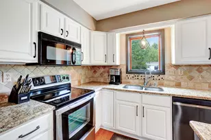 N69W28160 River Park Ct, Merton, WI 53029 - Photo 7