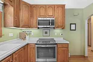 1161 Elm Lawn St, Wauwatosa, WI 53213 - Photo 15