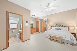 1161 Elm Lawn St, Wauwatosa, WI 53213 - Photo 27