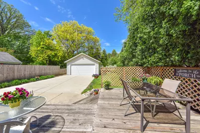 1161  Elm Lawn St, Wauwatosa, WI 53213 - Photo 37
