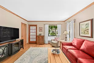 1161 Elm Lawn St, Wauwatosa, WI 53213 - Photo 5