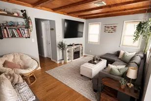 2187 S 98th St, West Allis, WI 53227 - Photo 5