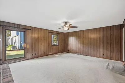 923 W Whitefish Rd, Port Washington, WI 53074 - Photo 15