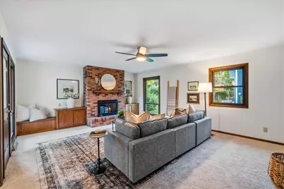 923 W Whitefish Rd, Port Washington, WI 53074 - Photo 11