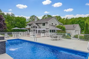 W220N11412 Amy Belle Rd, Germantown, WI 53022 - Photo 65
